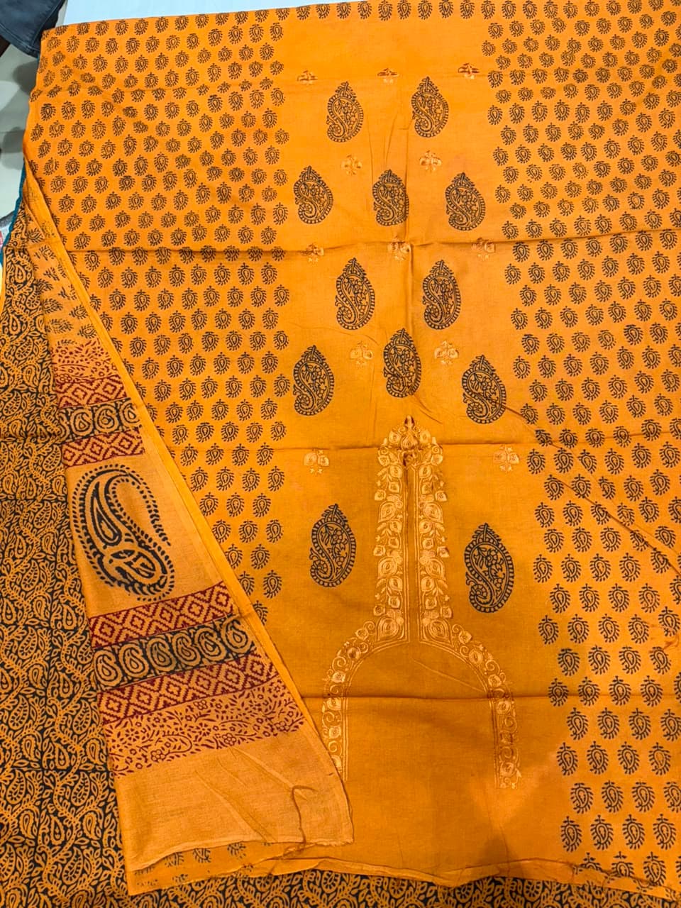 Bagh Print Cotton Suit with Lucknowi Embroidery — Piece 8